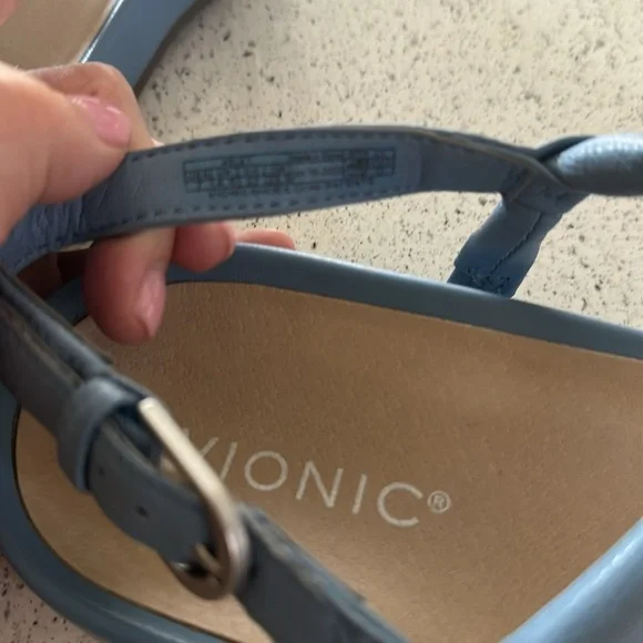 Women’s Vionic Sadari Adley Backstrap Sandal Size 7 - Picture 9 of 9